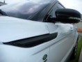 /album/ranger-rover/range-rover-evock-envelopado-teto-em-black-piano-com-apliques-em-fibra-de-carbono-3m-by-envelocar-rj-17-jpg/